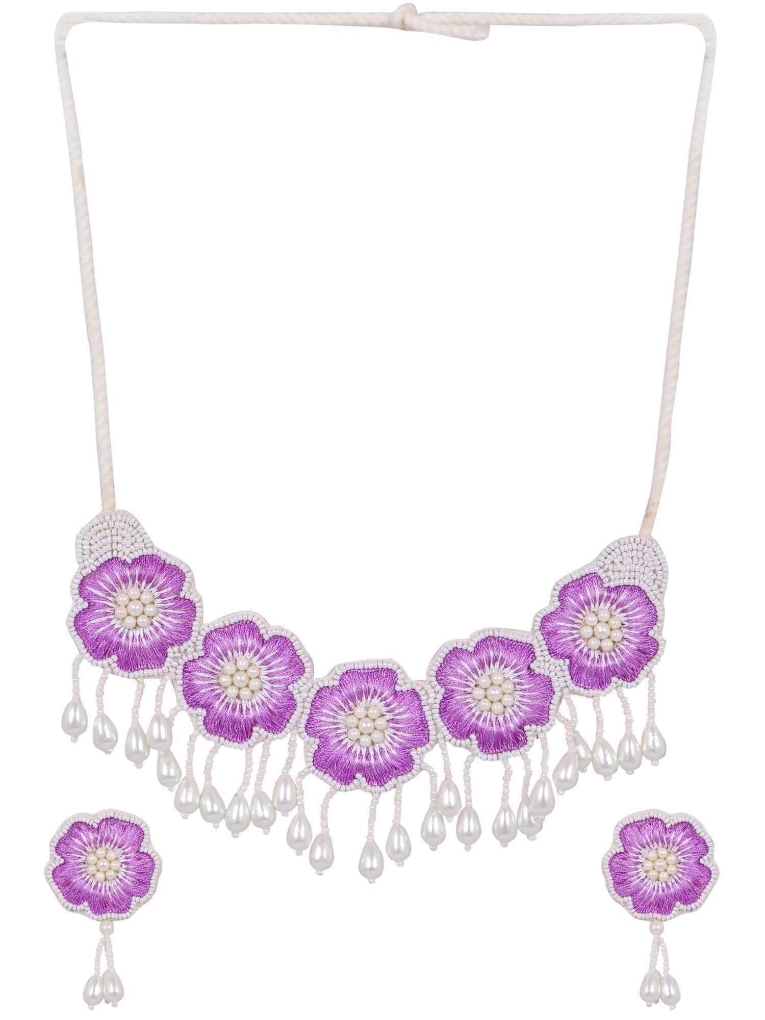 Purple Majesty: A Handcrafted Flower-Shaped Necklace Set in White & Purple