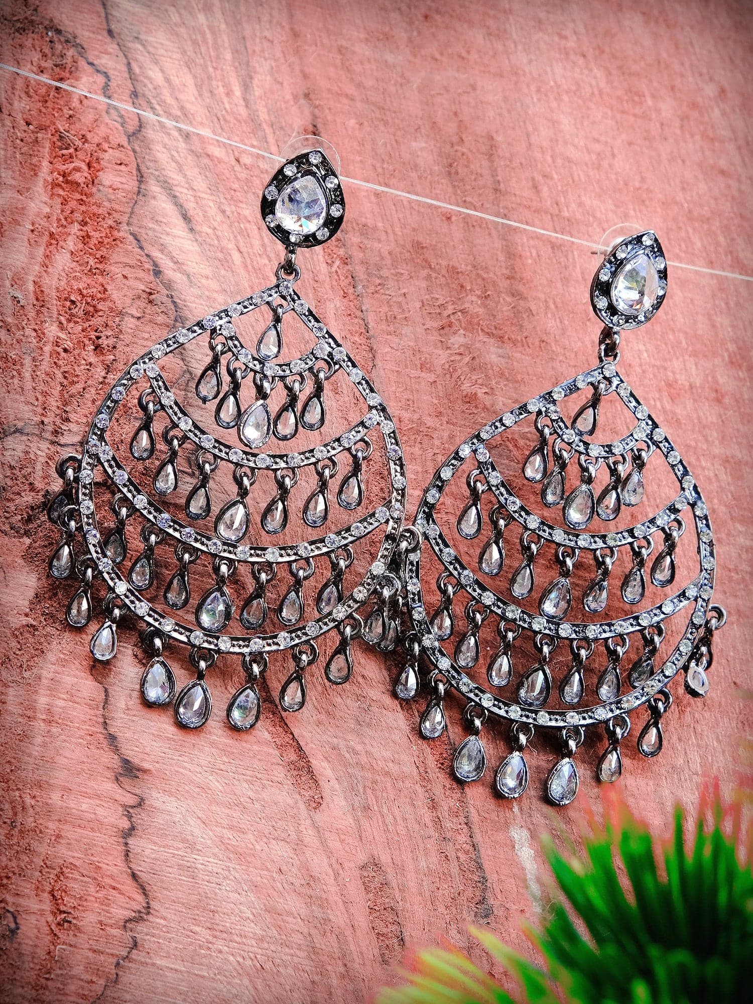 Splendid Pearl Cascade: Dangle and Drop Earrings for Girls