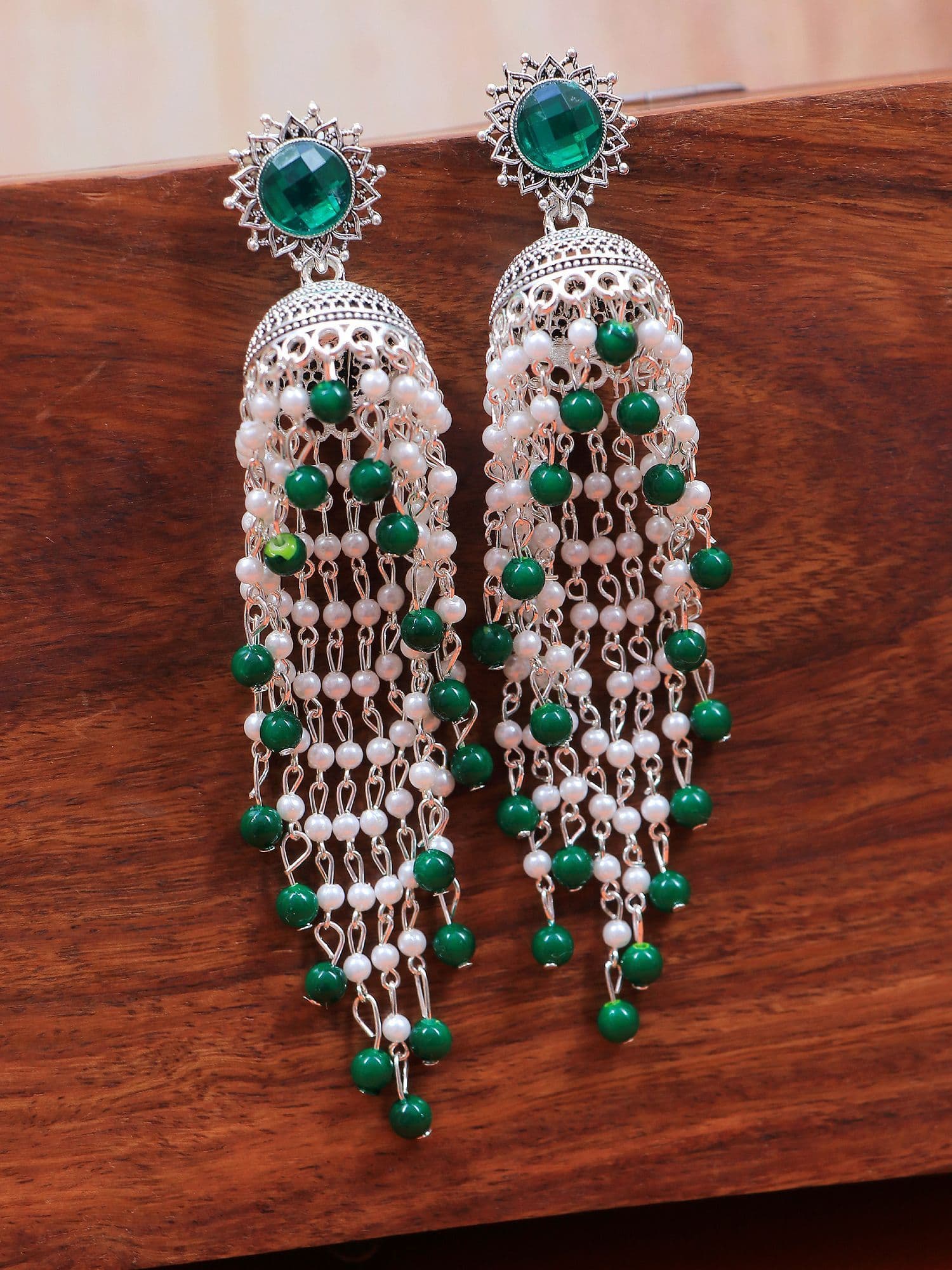 Shop Elegant Traditional Jhumki Earrings Online – Timeless Indian Jewelry for Every Occasion