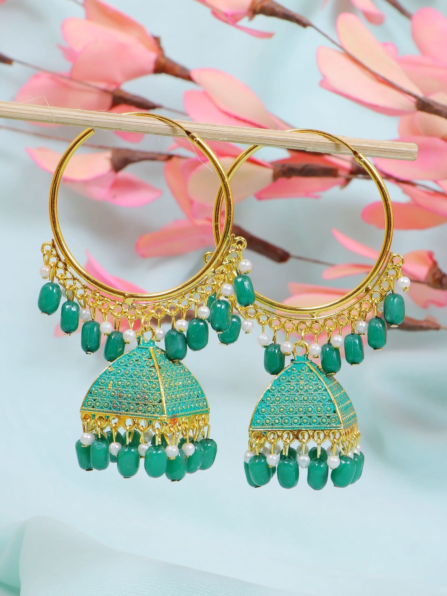 Chic Tradition: Jhumki Earrings for the Modern Fashionista